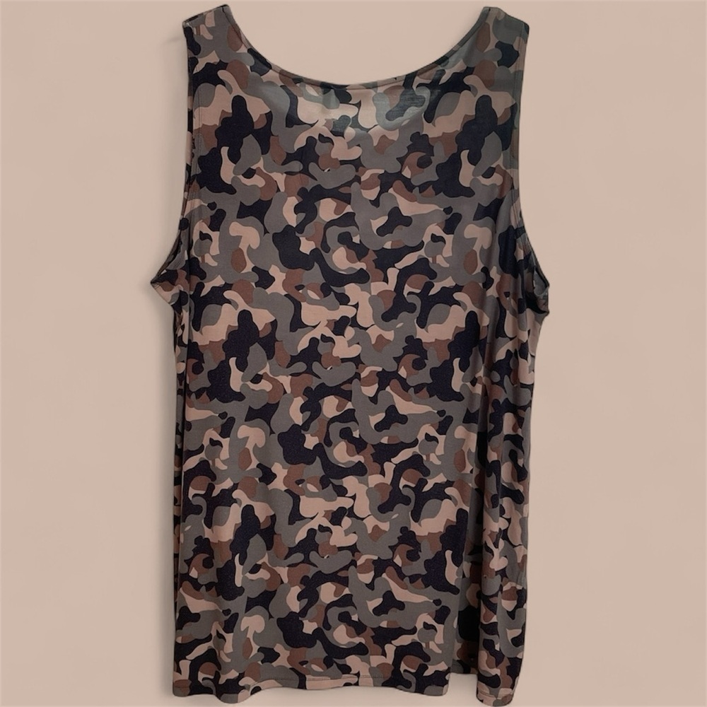 LOGO by Lori Goldstein Camouflage Tank Top - Picture 3 of 9
